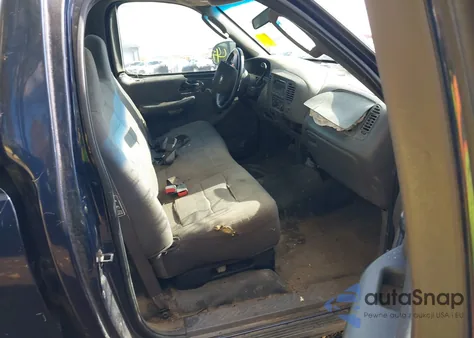 2002 Ford F-150 Xl/Xlt z USA, uszkodzony, nr VIN 1FTRF17292NC06183